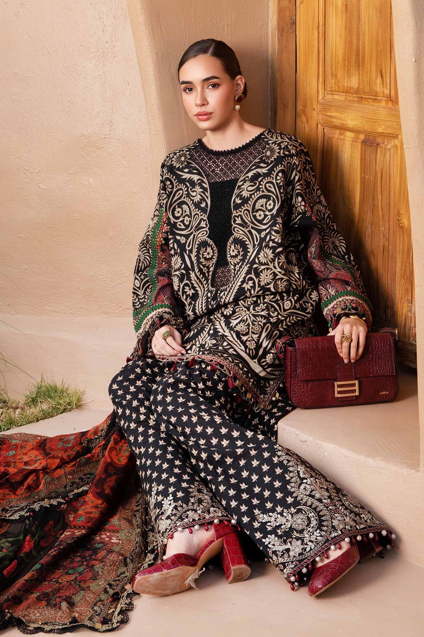 MARIA.B 3 Piece Unstitched Printed Lawn Suit Master Replica